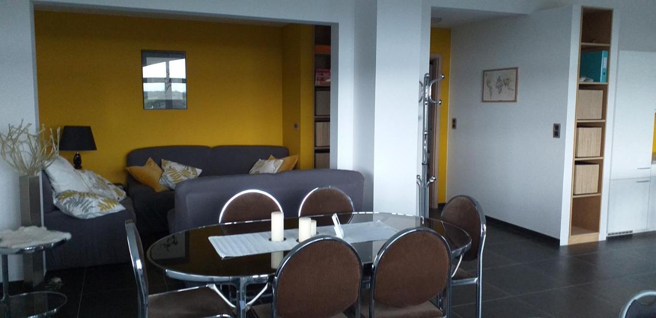 Chez Chantal - Appartement Privatif Yvoir Exterior foto